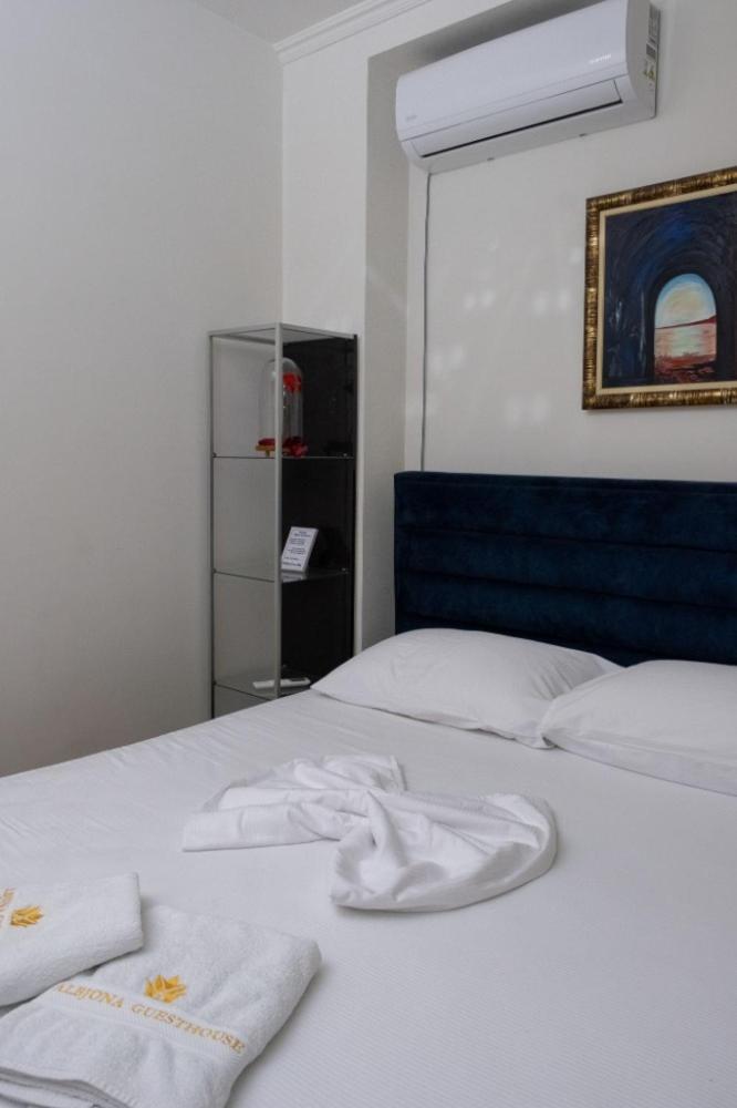 Albjona Guesthouse Tirana Esterno foto